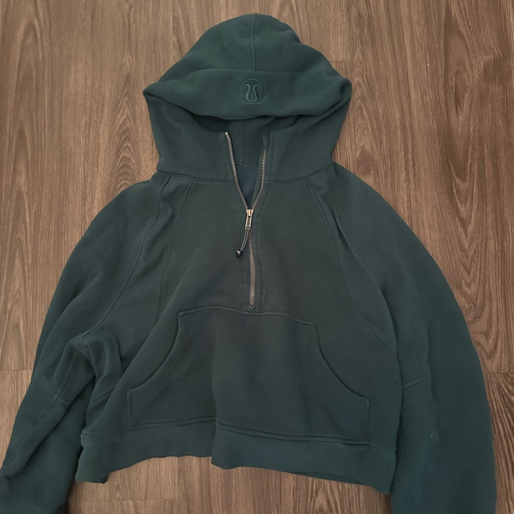 Lululemon Scuba Oversized half zip 🍵🥝☘️🌴